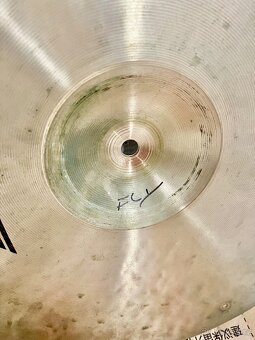 K. Zildjian 18" - 5