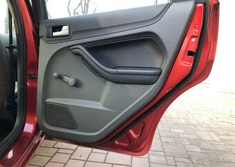 Ford Focus 1.6 TDCi nafta manuál 66 kw - 5