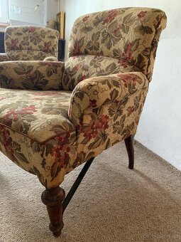 Dvě starožitná křesílka - 5