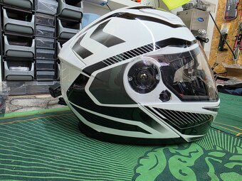 Výklopná helma MAX - 5