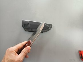 Prodám lovecký outdoorový nůž včetně pouzdra - 5