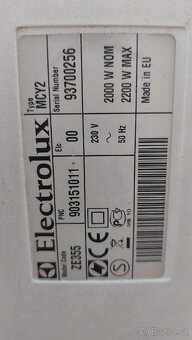 Vysavač Electrolux ZE355 2200 W - 5