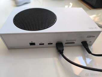 Herní konzole Microsoft Xbox Series S - 5