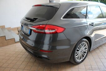 Ford Mondeo 2.0 EcoBlue S&S SW Titanium rok 01/2021 - 5