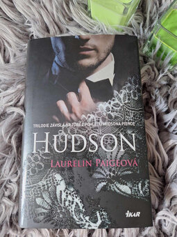 Kniha Hudson - 5