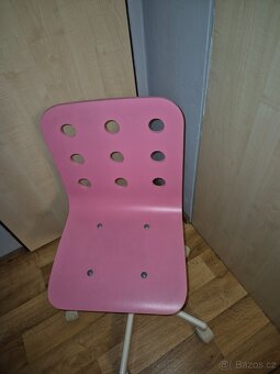 Ikea psaci stul z dětského pokoje - 5
