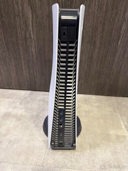 Playstation 5 s mechanikou - 5