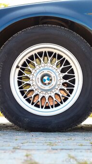 BMW E38 740i V8 4.4 - 5