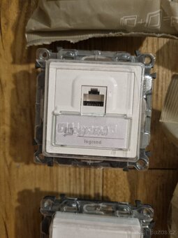 Legrand Valena Live - 5