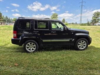 Prodám Jeep Cherokee 2.8CRD 147kW - TAŽNÉ ZAŘÍZENÍ - 5
