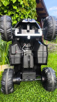 Dětská elektrická čtyřkolka Feber Quad 12V s baterií - 5