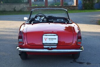 Alfa Romeo 2600 Spider - 5