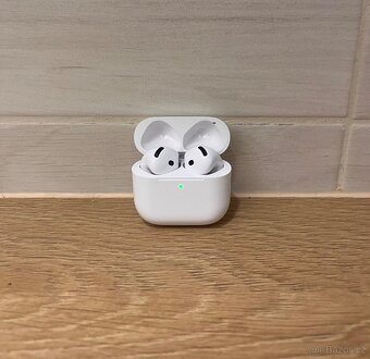 Airpods 4 - 5