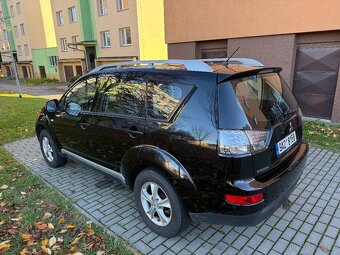 Mitsubishi Outlander II 2.0 di-d 103kw - 5