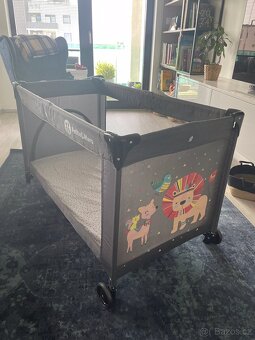 Cestovní postýlka - 5