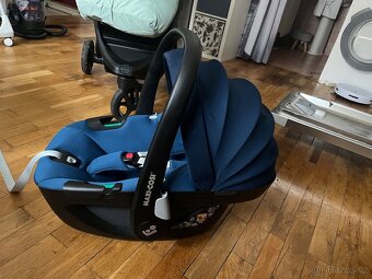 Maxi cosi Pebble 360 + základna Familyfix 360 - 5
