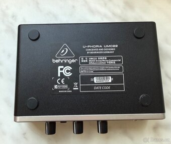 Setup na mikrofon SHURE MV7X - 5