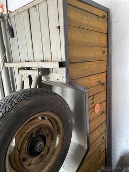 Nákladní přívěs za OA - 5