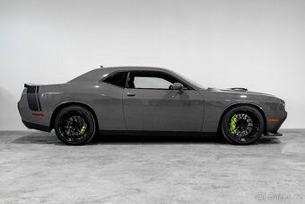 Dodge Challenger 392 Hemi Scat Pack Shaker - 5