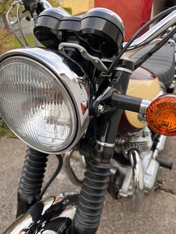 KAWASAKI W650 - 5