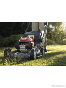 Motorová sekačka Honda HRX537HZ 21 Electric Start Mower - 5