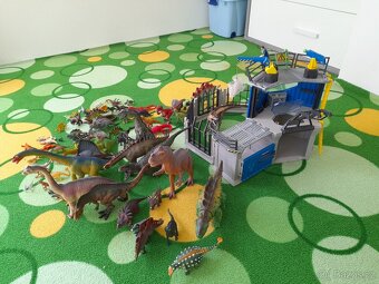 Schleich Dinosauří výzkumná stanice - 5