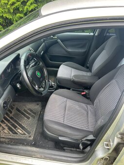 Škoda octavia 2.0 benzín - 5