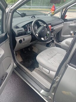 Ford Galaxy - 5