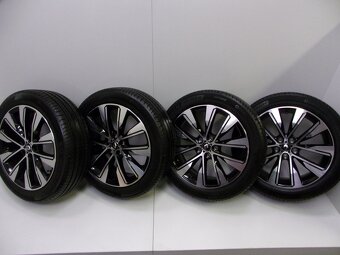 Nová obutá sada 7x19 ET32 5x114,3x66, pneu 205/55/19 97V - 5