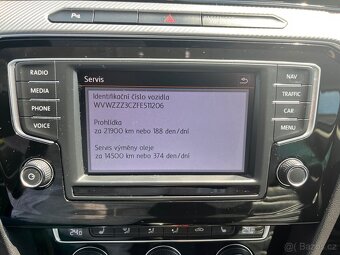Passat B8 4MOT BiTDi 176kW Highline R-line - 5