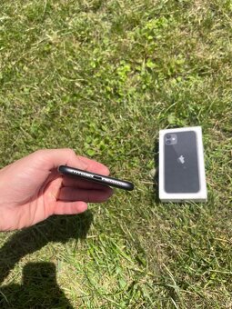 iPhone 11 Black 128GB, baterie 100% - 5