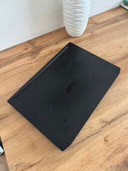 Notebook Acer Nitro 5 - 5
