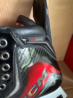 Nové brusle CCM Jetspeed FT8 Pro 💥 - 5