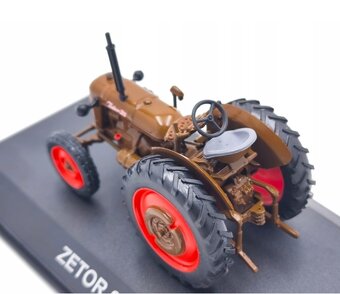 Zetor 25 1:43 Hachette - 5