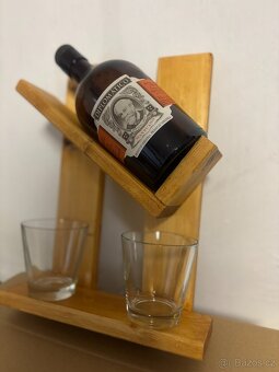 Stojan na láhev - 5