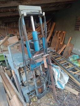 Cirkulárka se štípačkou - 5