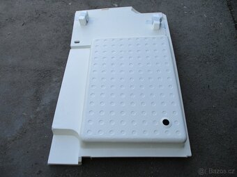 vanička do koupelny karavanu KNAUS č. P20 - 5