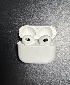 AirPods 3 magsafe - 5