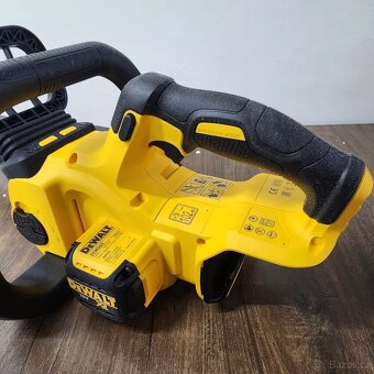 Řetězová pila Dewalt DCM565N-XJ BEZ BATERIE A NABÍJEČKY - 5
