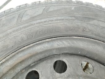 Zimní pneu 185/60R15 - 5
