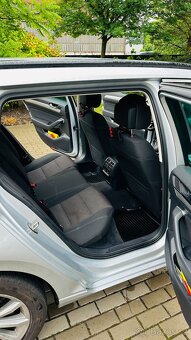 Volkswagen Passat 3C - 5