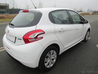 Peugeot 208 1.2i nové v ČR 55000 Km - 5