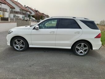 Mercedes-Benz GLE 350D V6 4MATIC AMG DPH 1.majitel - 5