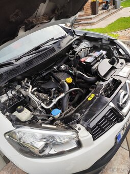 PRODÁM NISSAN QASHQAI 1,5 dCi - 5