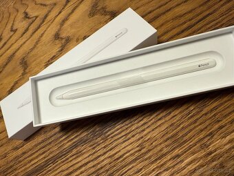 iPad Air 11” 4. generace 64GB Space Grey s příslušenstvím - 5