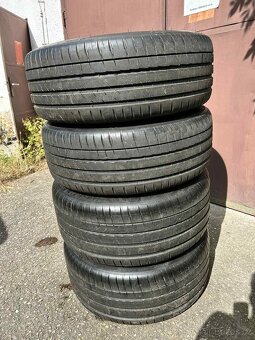Originální 23″ AMG kola s letními pneumatikami Continental - 5