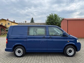 VW TRANSPORTER T5 1.9TDI 5/6 MÍST R.V.2004 - 5