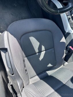 Audi a4b8 2.7 TDi 140kw - 5