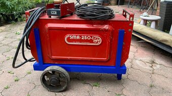 Svářečka SMA-250 - 5