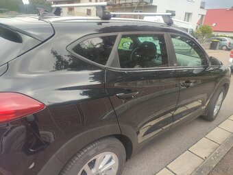 Osobní auto SUV Hyundai Tucson - 5